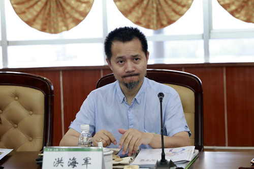 省教育厅专家组现场评估我校省大学生艺术团创建工作